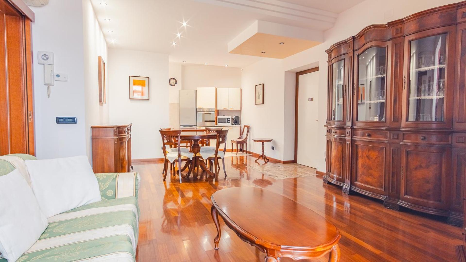 Residenza Edvige - Italian Homing Apartment Verona Bagian luar foto